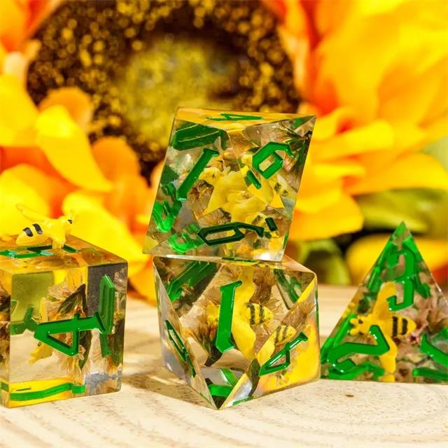 Bee in Clear & Yellow Filled Sharp Resin - 7pcs RPG Dice Set