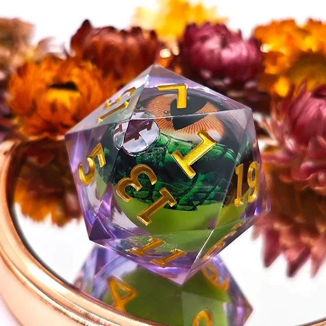 Green Lizard Eye in Clear & Purple Liquid Sharp Resin - D20 RPG Dice