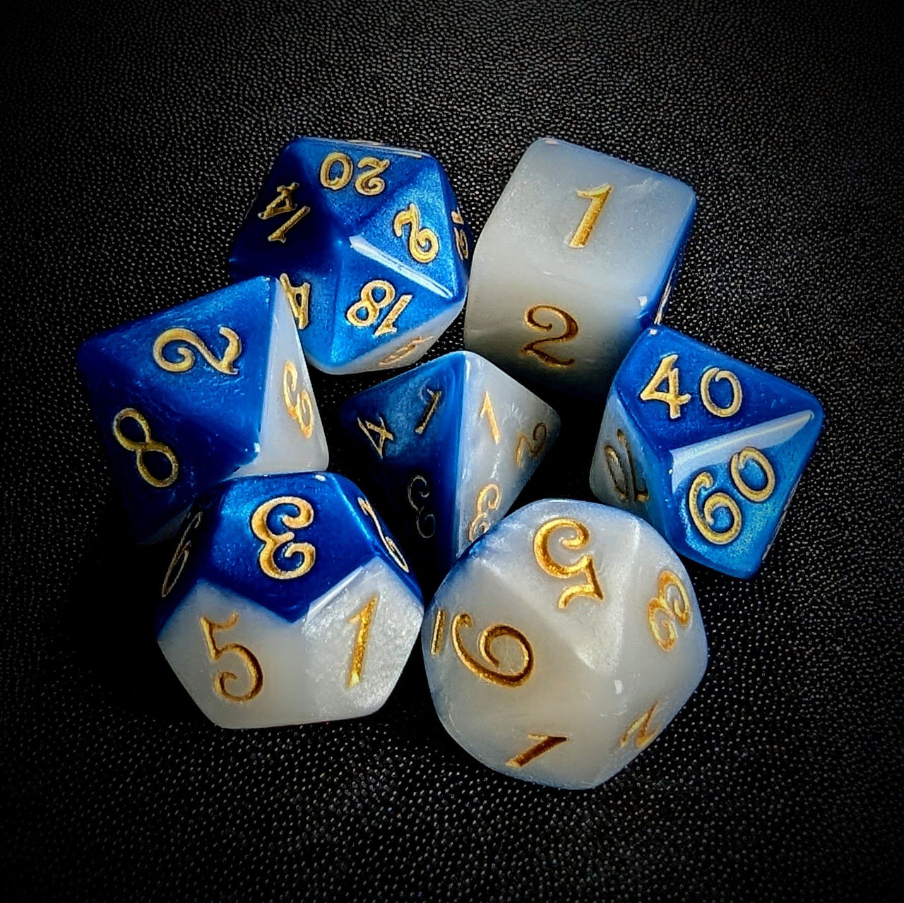 Blend of Blue & White Acrylic - 7pcs RPG Full Dice Set