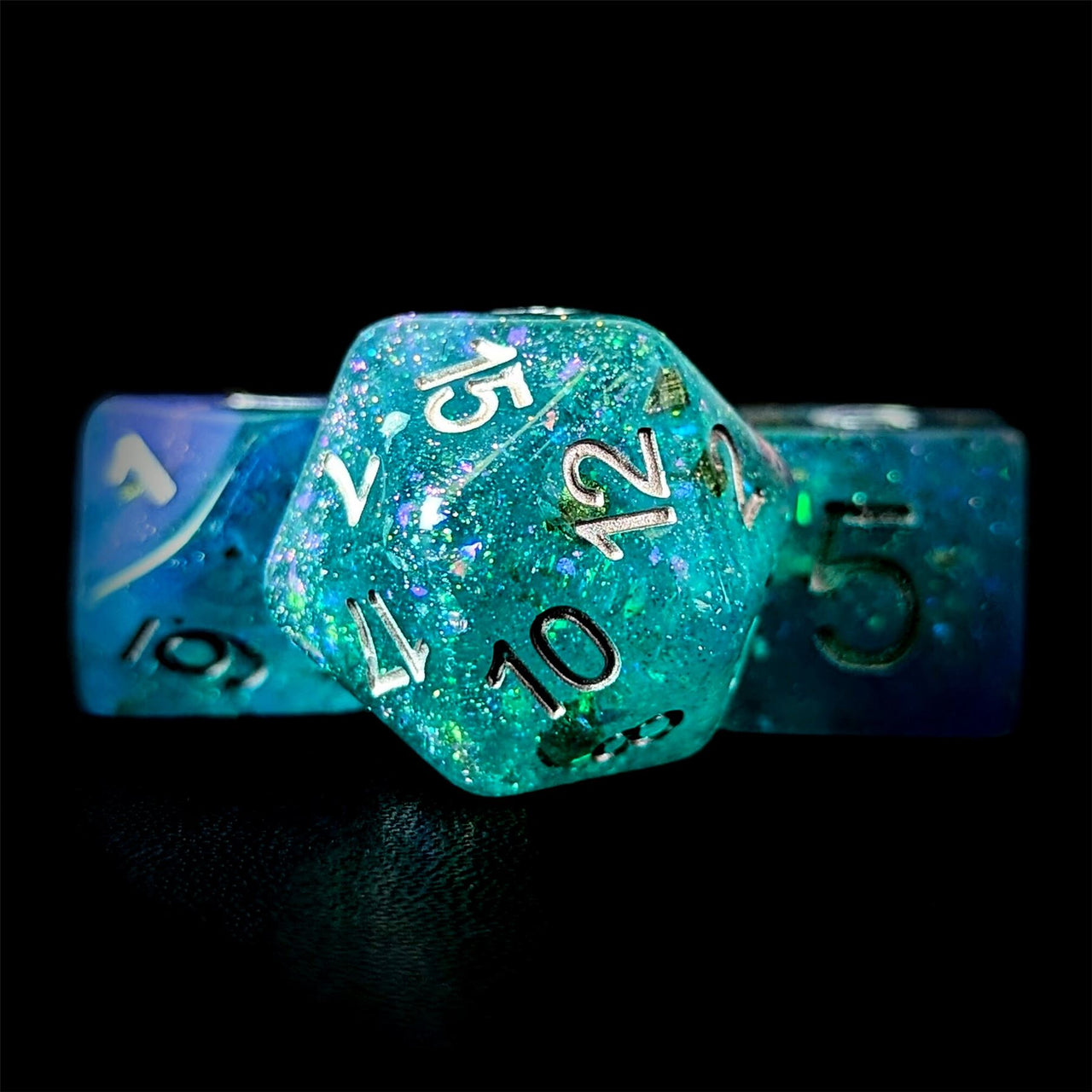 Glitter in Blue & Cyan Resin - 7pcs RPG Full Dice Set