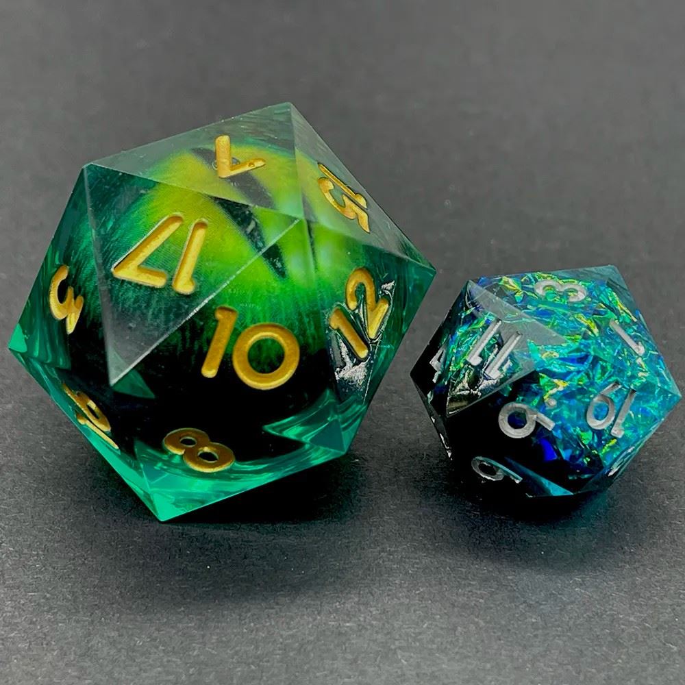 Green Lizard Eye in Green & Clear Liquid Sharp Resin - D20 RPG Dice