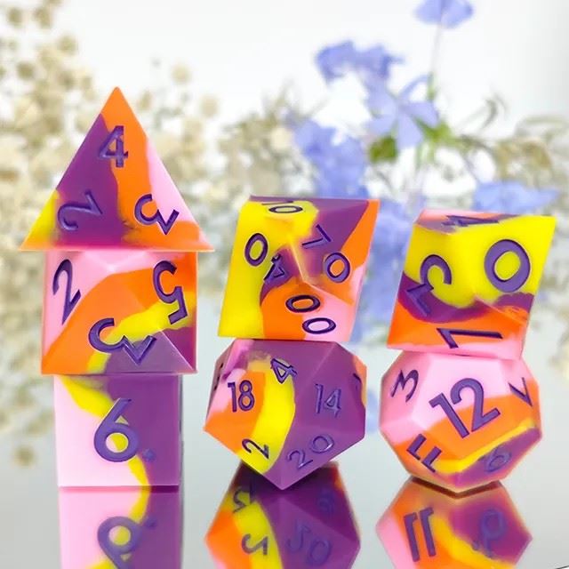 Purple & Orange Layered Silicone - 7pcs RPG Full Dice Set