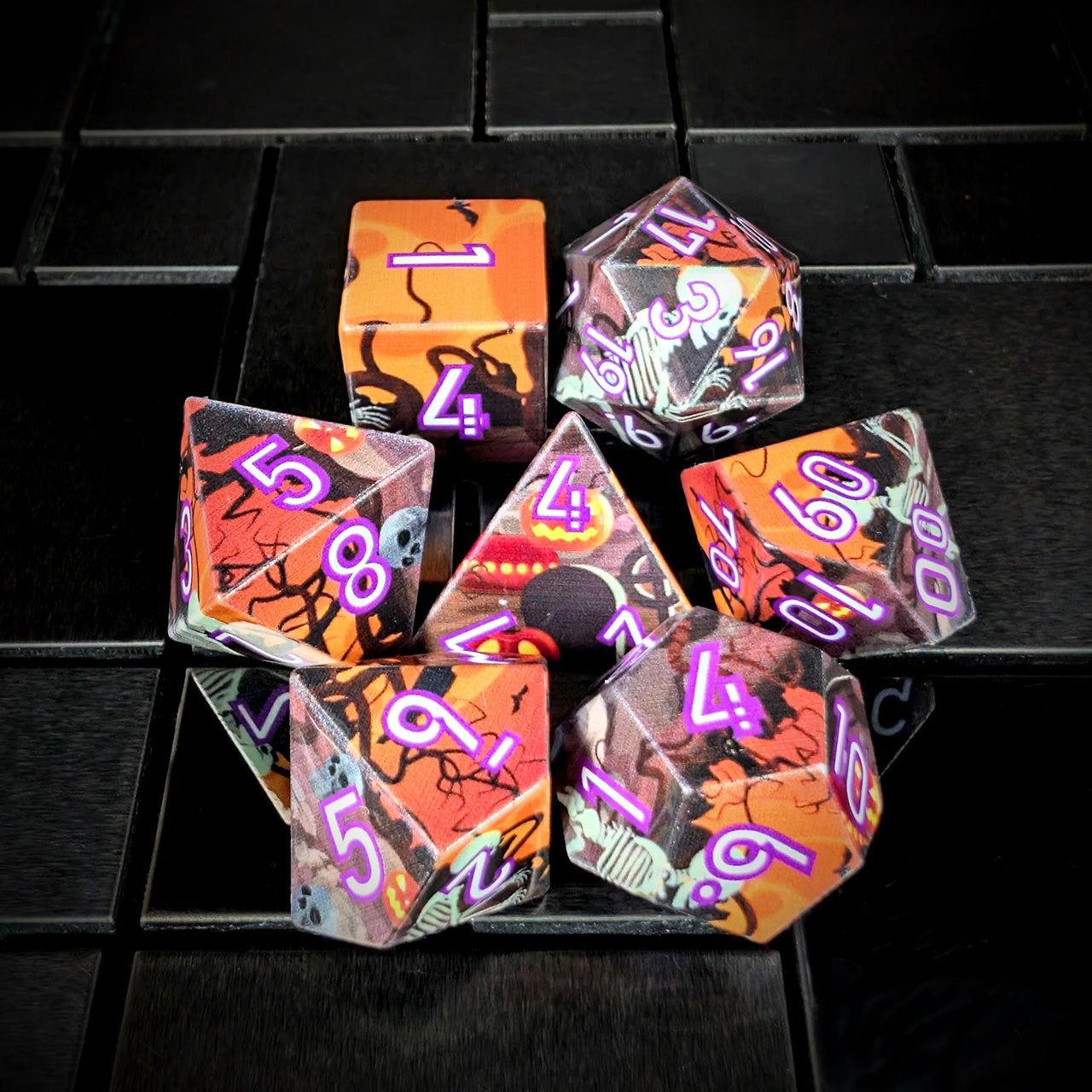 7pcs Dice Sharp Filled Skeleton White Purple Font Black Orange